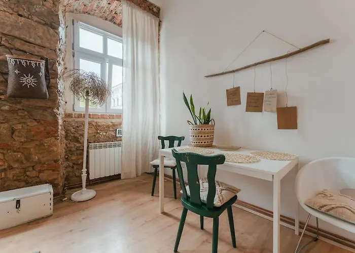 Apartament Parkowy Zakatek W Sercu Cieplic - Z Antresola - By Spaceapart Jelenia Gora